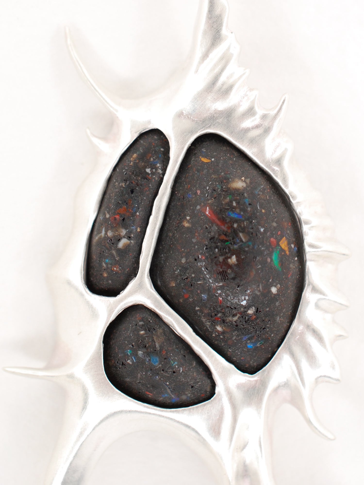 FORGOTTEN TIDE NECKLACE