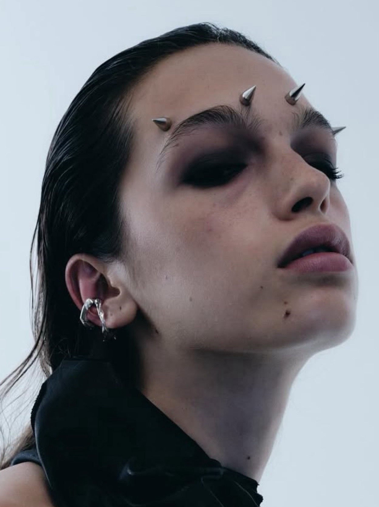 マントルイヤーカフ